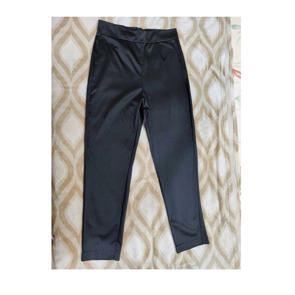 Formal straight pants from HnM. Size Eur-40